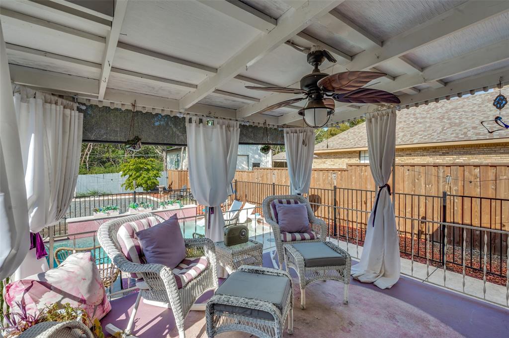 Right off the living/dining room is the covered back patio.