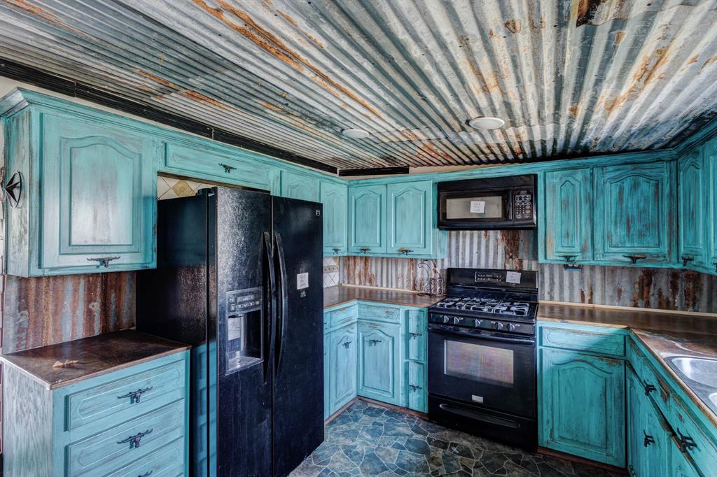 173 Hurst Circle, Ferris, TX 75125