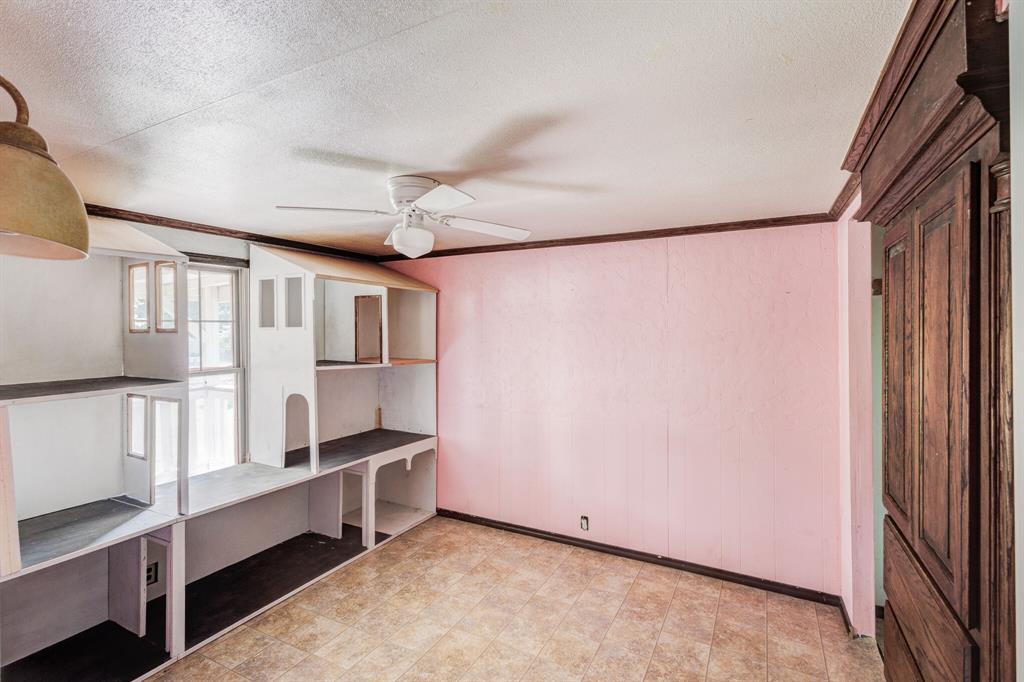 173 Hurst Circle, Ferris, TX 75125