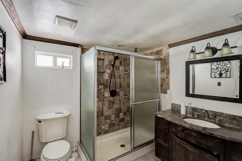 173 Hurst Circle, Ferris, TX 75125