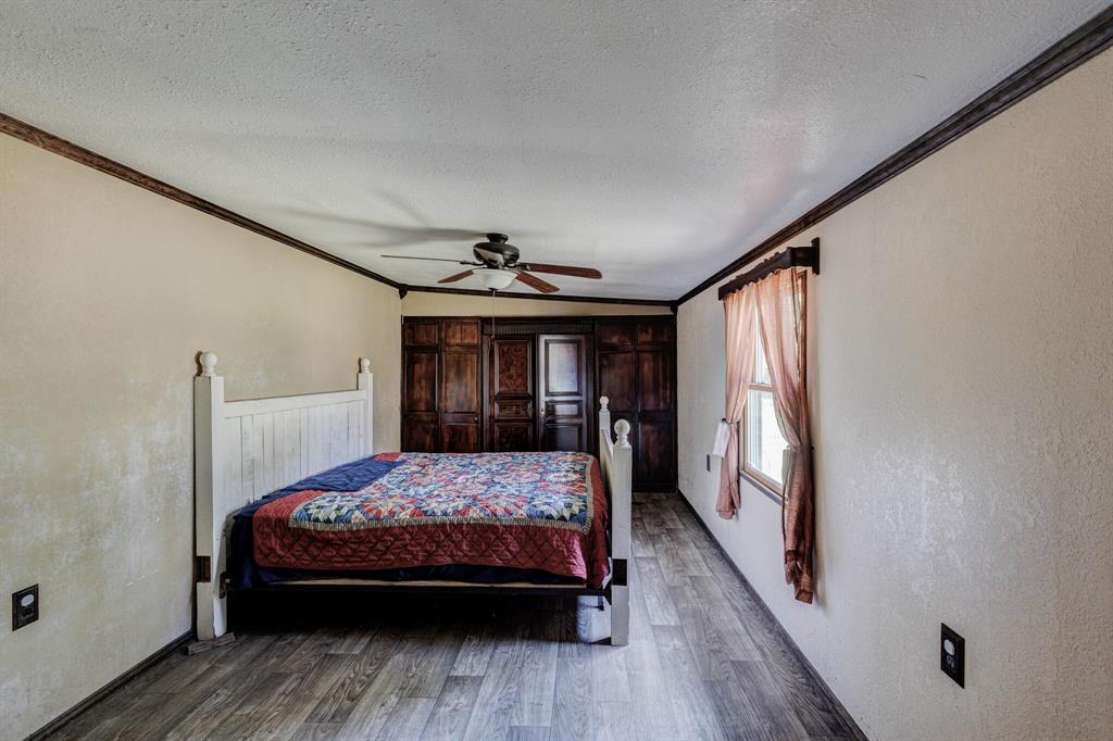 173 Hurst Circle, Ferris, TX 75125