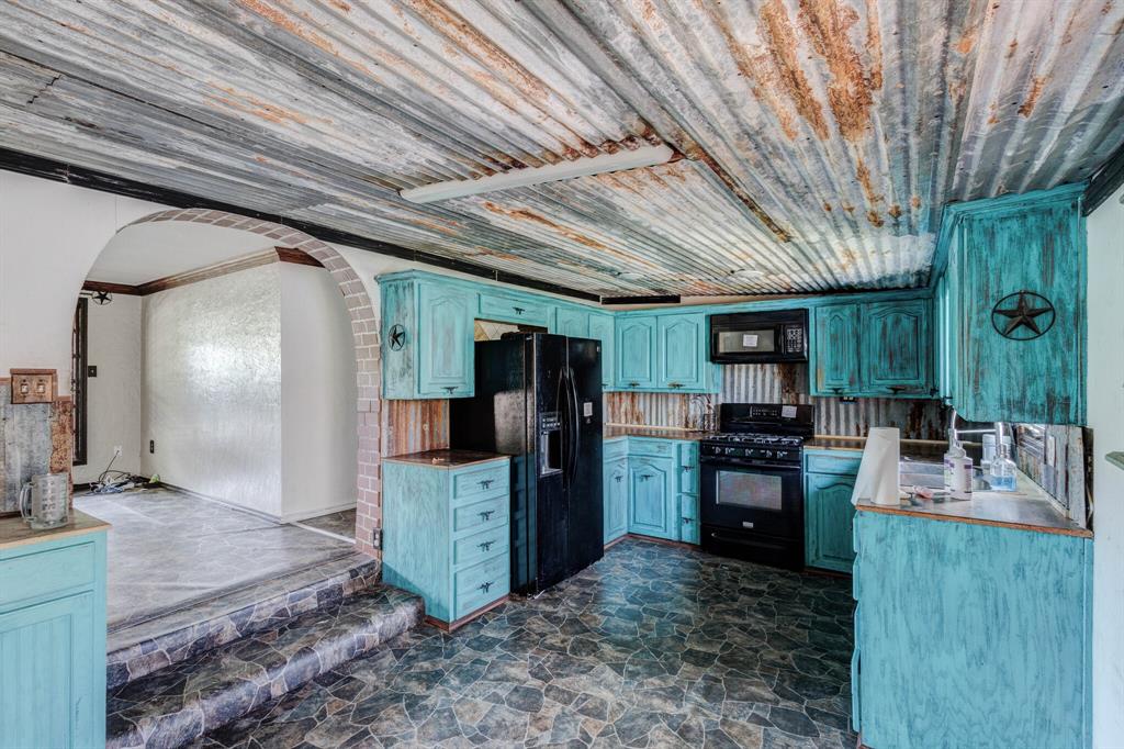 173 Hurst Circle, Ferris, TX 75125