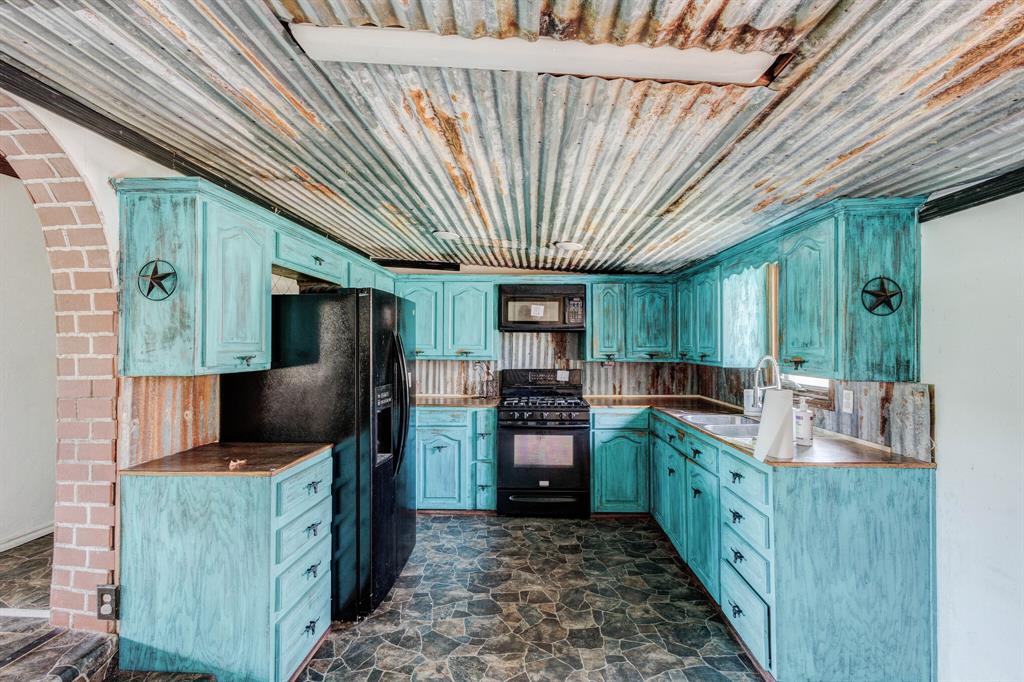 173 Hurst Circle, Ferris, TX 75125