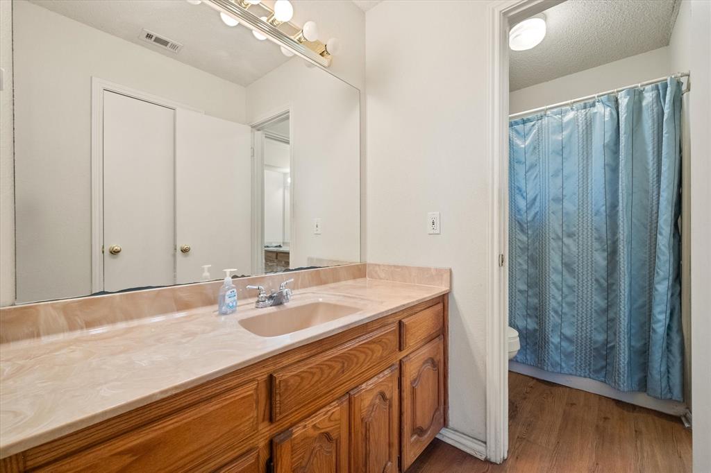 353 Brazier Road, Ennis, TX 75119