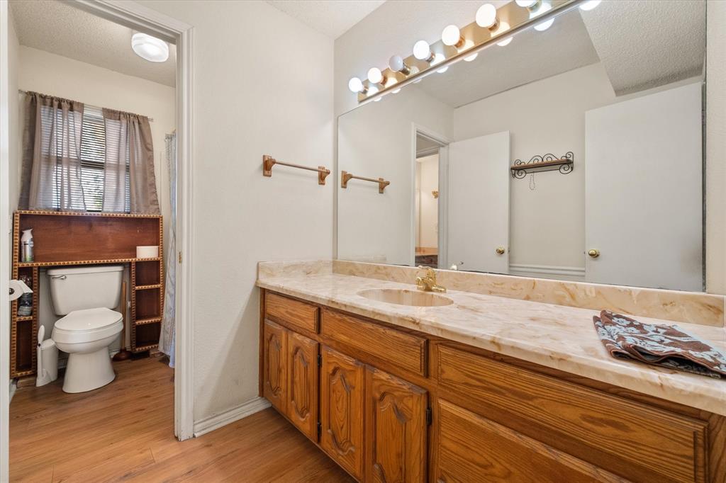 353 Brazier Road, Ennis, TX 75119