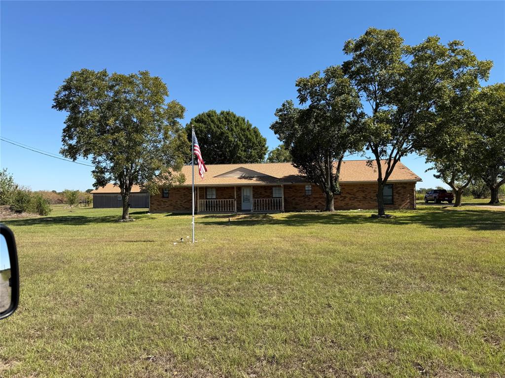 353 Brazier Road, Ennis, TX 75119
