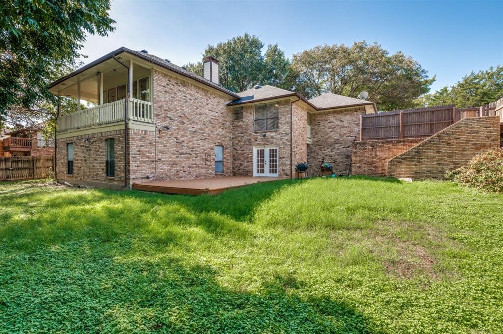 553 Ten Mile Drive, DeSoto, TX 75115