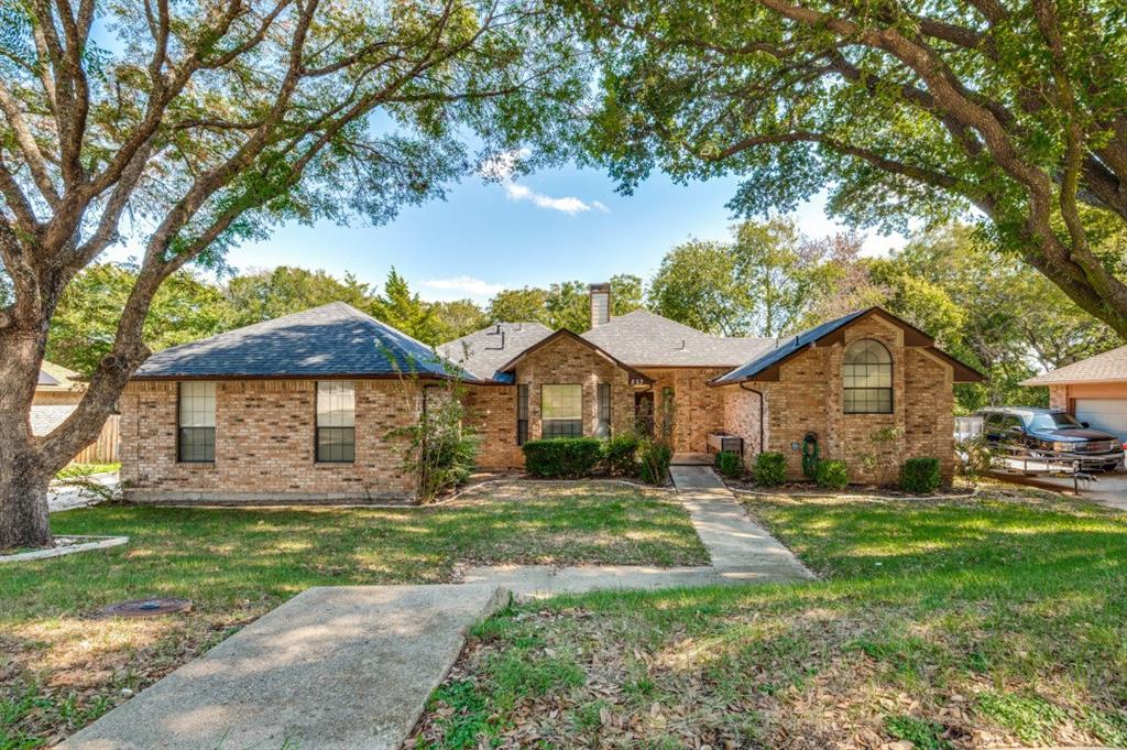 553 Ten Mile Drive, DeSoto, TX 75115 553 Ten Mile Drive, DeSoto, TX 75115