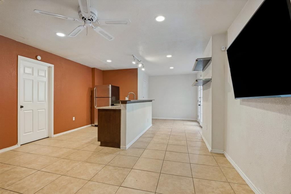 553 Ten Mile Drive, DeSoto, TX 75115 553 Ten Mile Drive, DeSoto, TX 75115