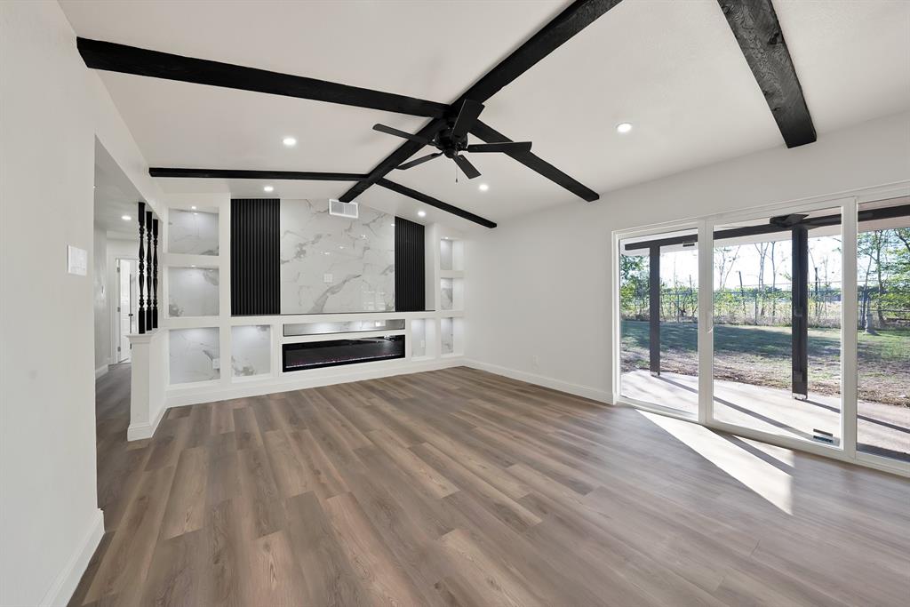 858 Lexington Drive, Lancaster, TX 75134