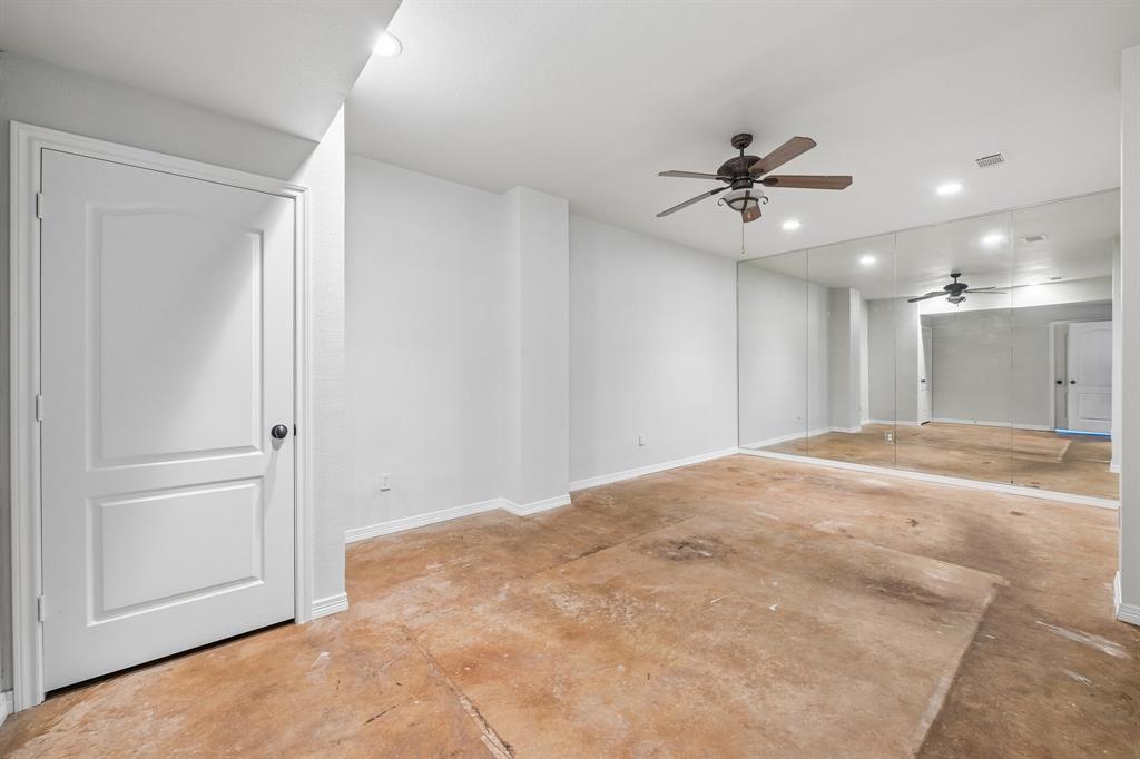 2209 Somerset, Midlothian, TX 76065