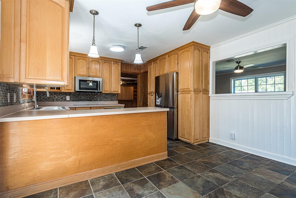 3074 Valwood Parkway, Farmers Branch, TX 75234