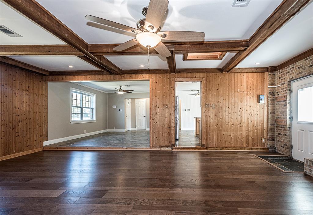 3074 Valwood Parkway, Farmers Branch, TX 75234