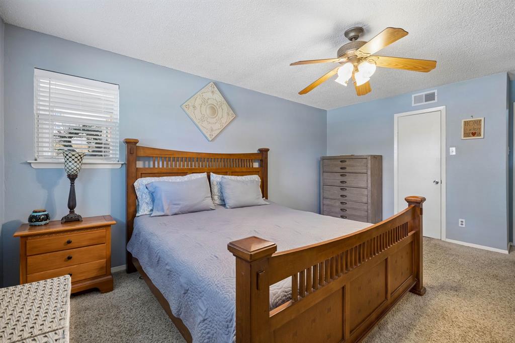10621 Mapleridge Drive, Dallas, TX 75238