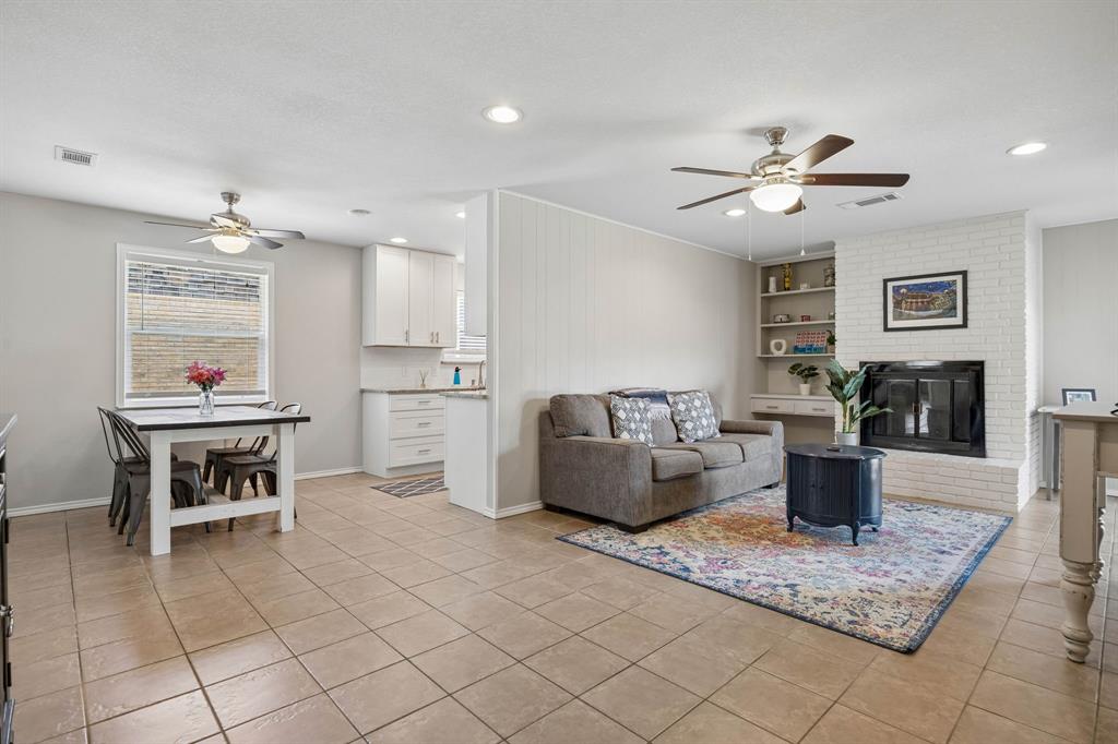 10621 Mapleridge Drive, Dallas, TX 75238