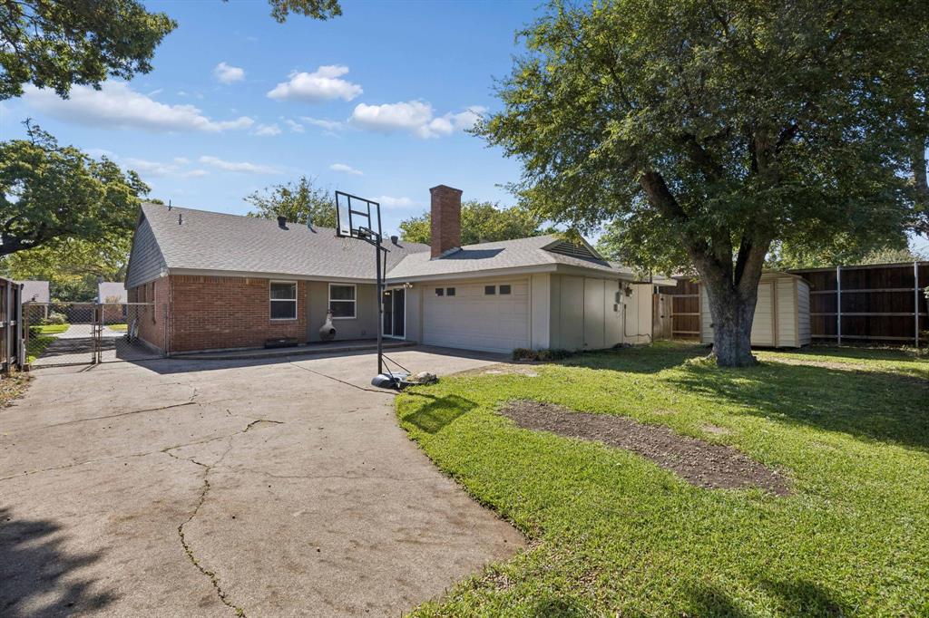 10621 Mapleridge Drive, Dallas, TX 75238