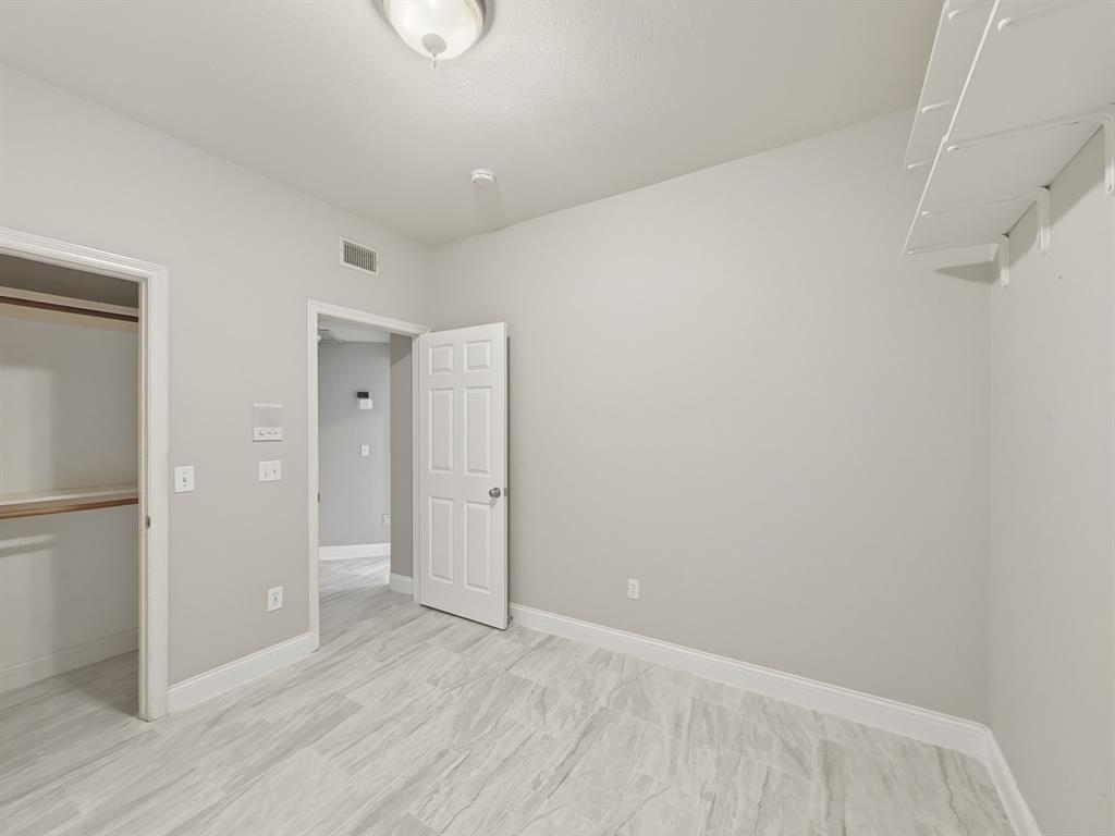 2132 Cliffside Drive, Plano, TX 75023 2132 Cliffside Drive, Plano, TX 75023