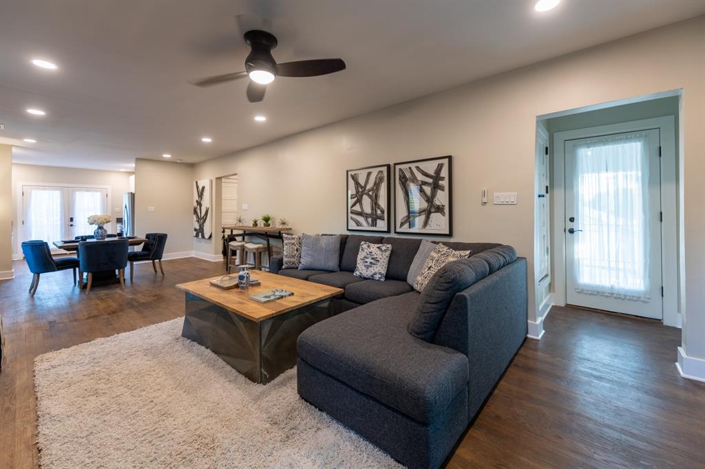 4514 victor, Dallas, TX 75246 4514 victor, Dallas, TX 75246