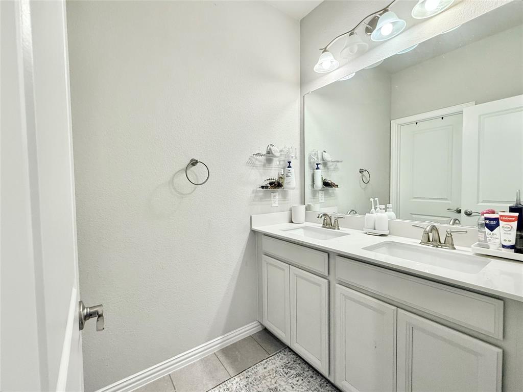 1021 ZACHARY Way, Allen, TX 75013