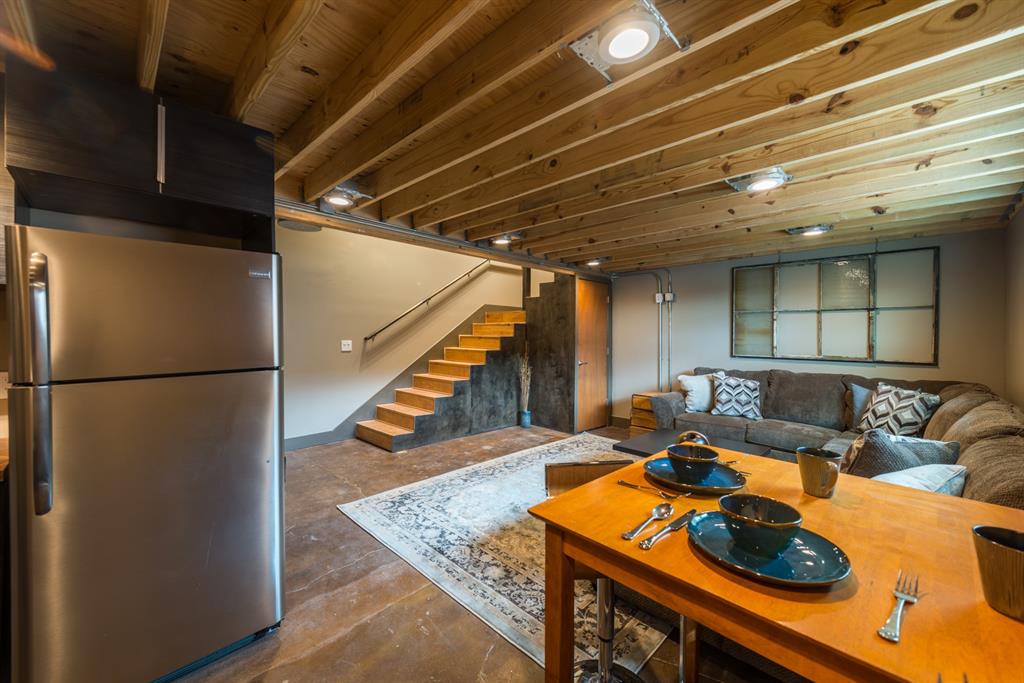 3100 Commerce Street, #160, Dallas, TX 75226