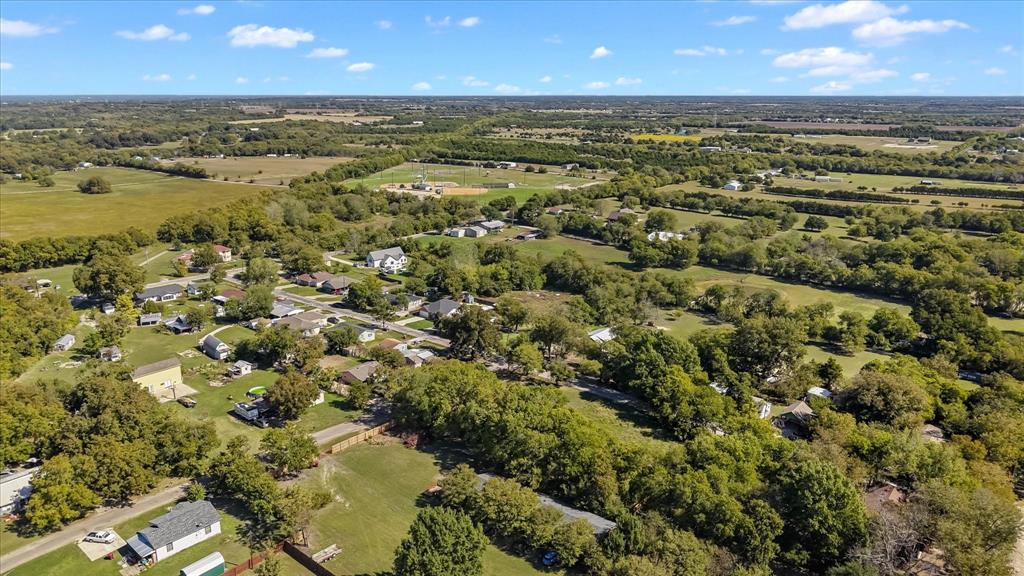 312 Davis St., Farmersville, TX 75442