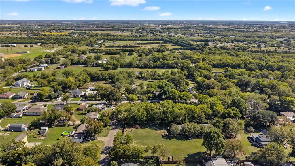 312 Davis St., Farmersville, TX 75442