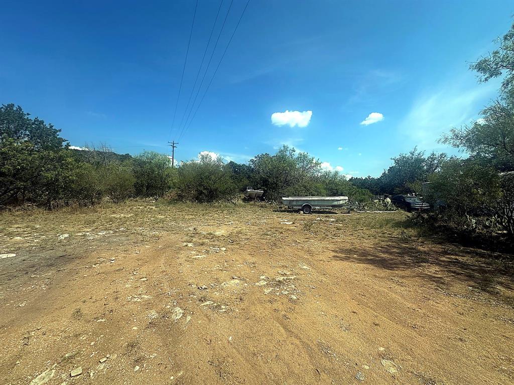 Expansive natural lot featuring mature trees and indigenous vegetation
