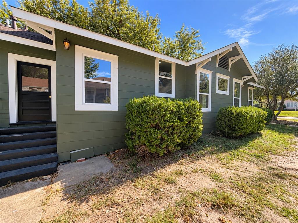 1104 Park Street, Greenville, TX 75401