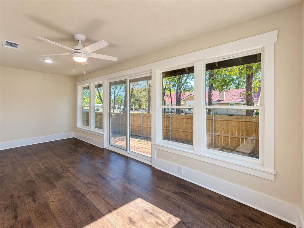 1104 Park Street, Greenville, TX 75401
