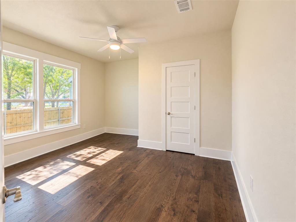 1104 Park Street, Greenville, TX 75401