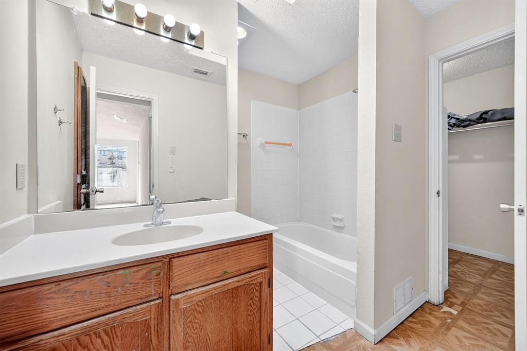 1413 Natchez Trace, Mesquite, TX 75149