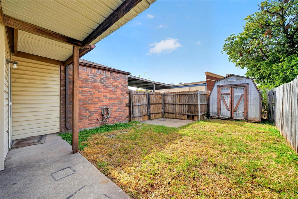 1413 Natchez Trace, Mesquite, TX 75149