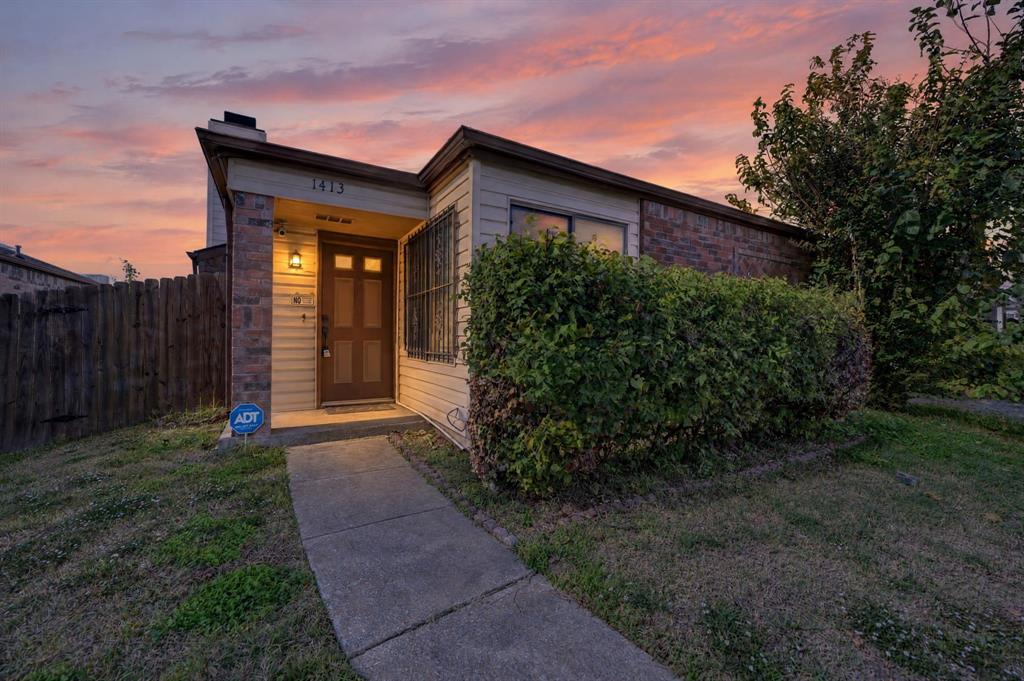 1413 Natchez Trace, Mesquite, TX 75149