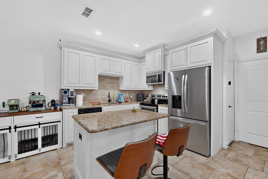 6606 Windward View Drive, Rowlett, TX 75088