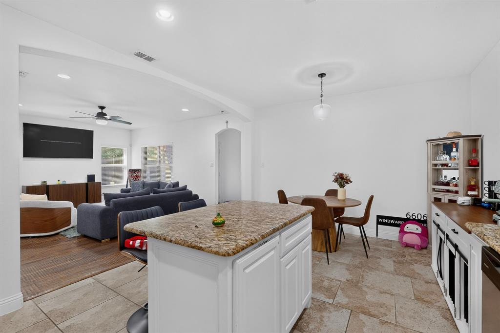 6606 Windward View Drive, Rowlett, TX 75088