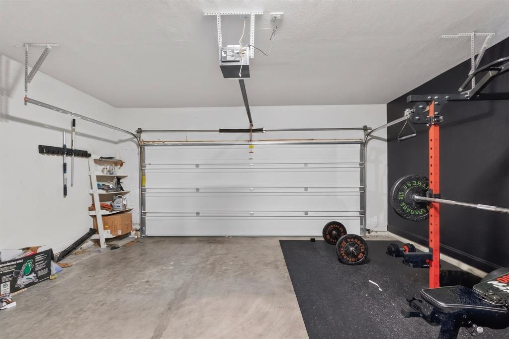 6606 Windward View Drive, Rowlett, TX 75088