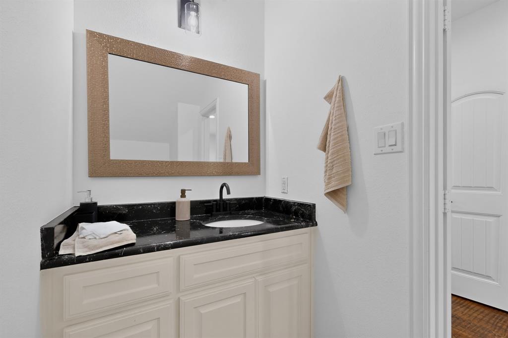 6606 Windward View Drive, Rowlett, TX 75088