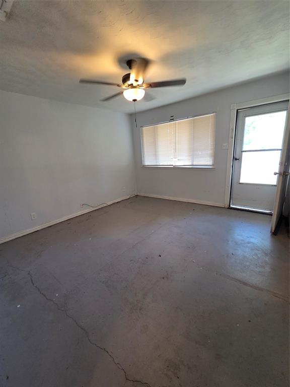 302 S Joyce Street, Lacy Lakeview, TX 76705 302 S Joyce Street, Lacy Lakeview, TX 76705