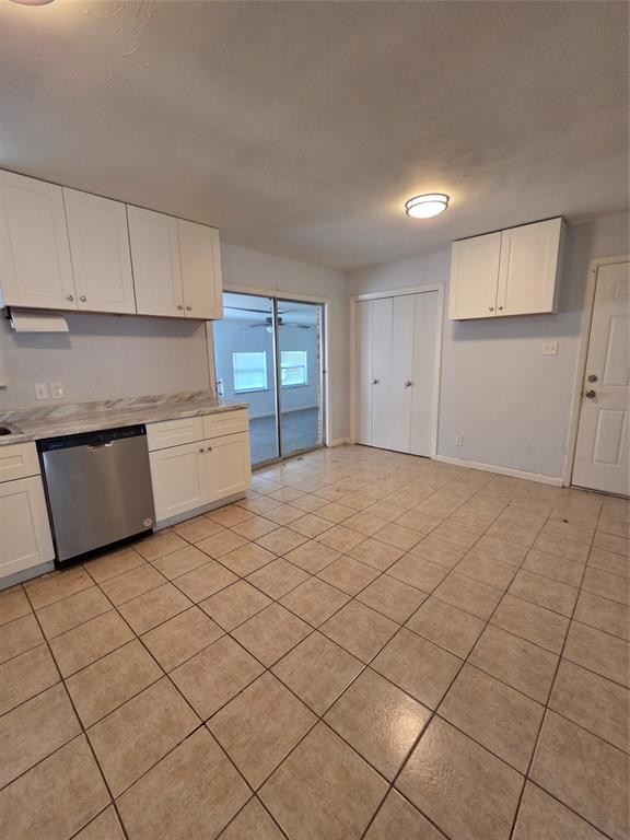302 S Joyce Street, Lacy Lakeview, TX 76705
