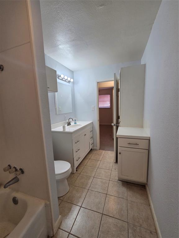 302 S Joyce Street, Lacy Lakeview, TX 76705 302 S Joyce Street, Lacy Lakeview, TX 76705