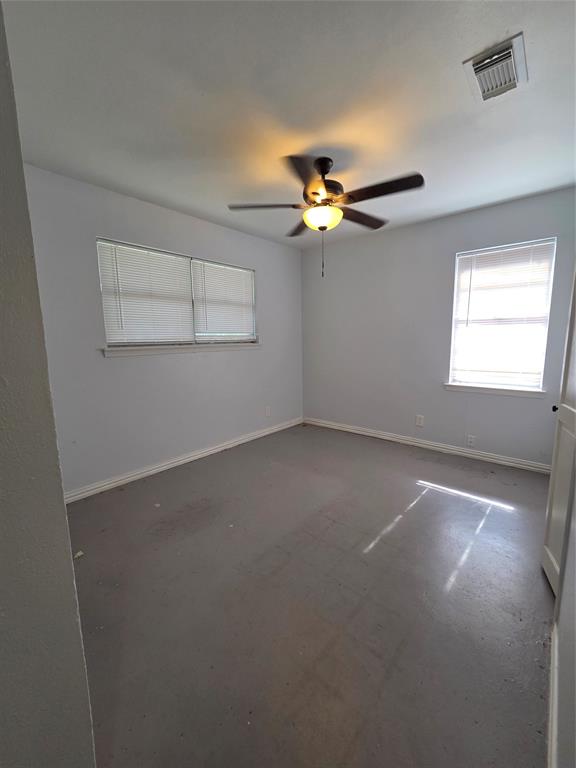 302 S Joyce Street, Lacy Lakeview, TX 76705 302 S Joyce Street, Lacy Lakeview, TX 76705
