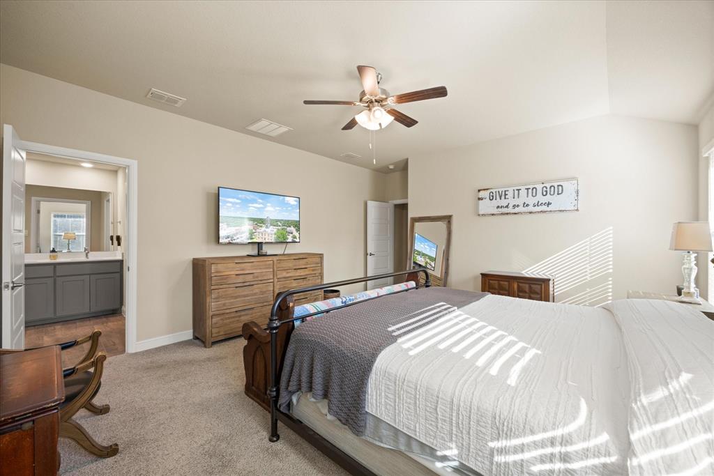 4119 Cornerstone Circle, Granbury, TX 76048
