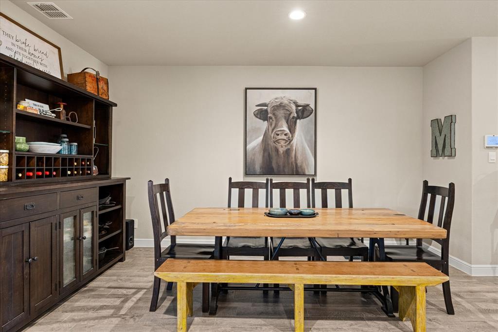 4119 Cornerstone Circle, Granbury, TX 76048