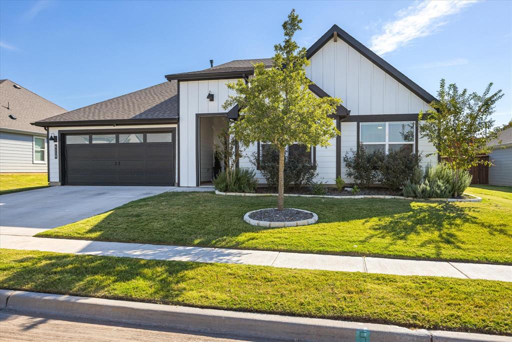 4119 Cornerstone Circle, Granbury, TX 76048 4119 Cornerstone Circle, Granbury, TX 76048