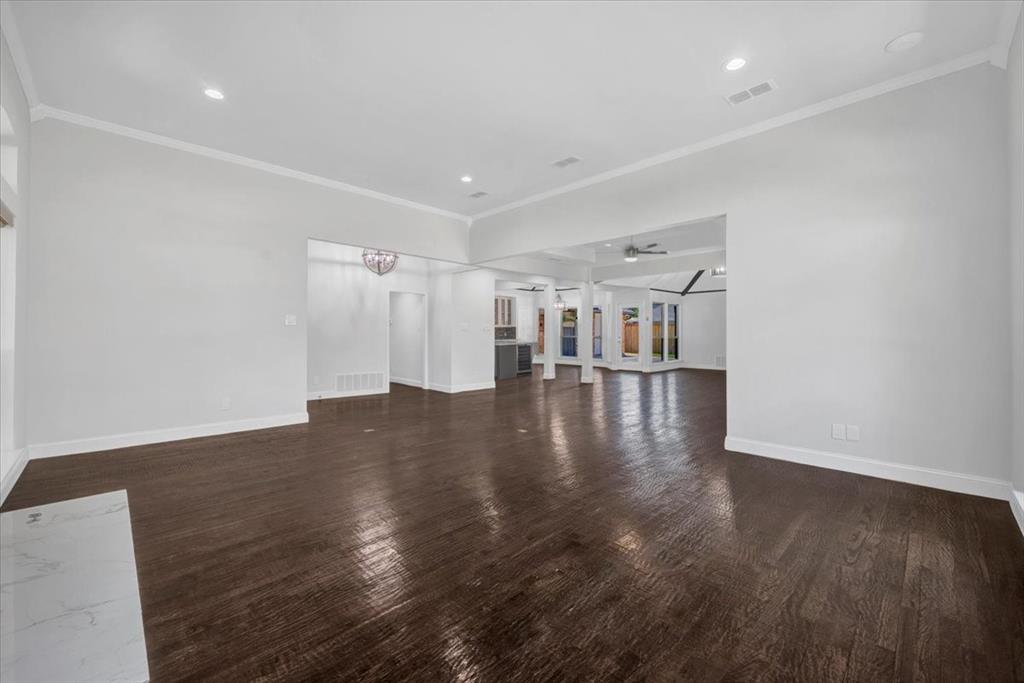 Expansive interior space
