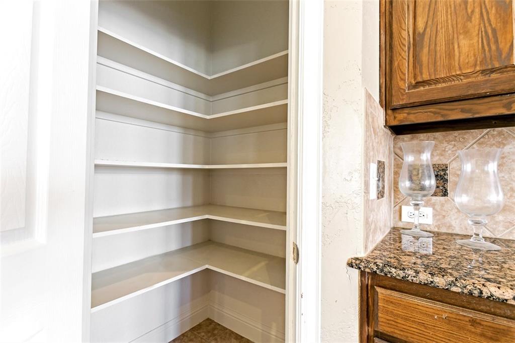 9686 Avalon Drive, Frisco, TX 75035 9686 Avalon Drive, Frisco, TX 75035