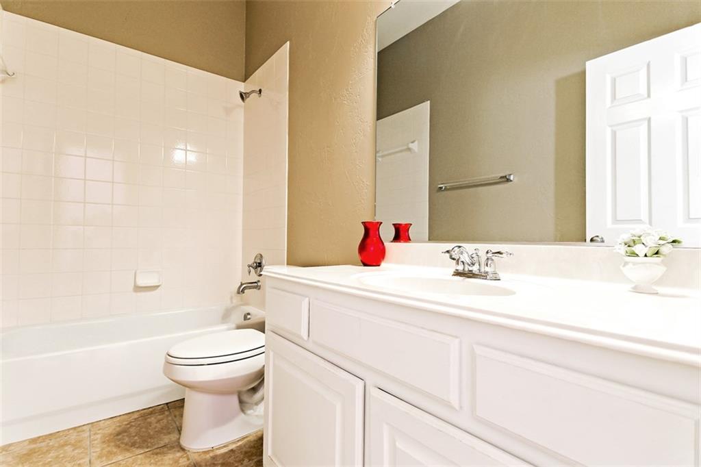 9686 Avalon Drive, Frisco, TX 75035 9686 Avalon Drive, Frisco, TX 75035