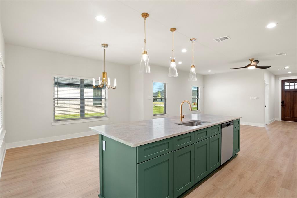 613 Escovedo Drive, Italy, TX 76651 613 Escovedo Drive, Italy, TX 76651