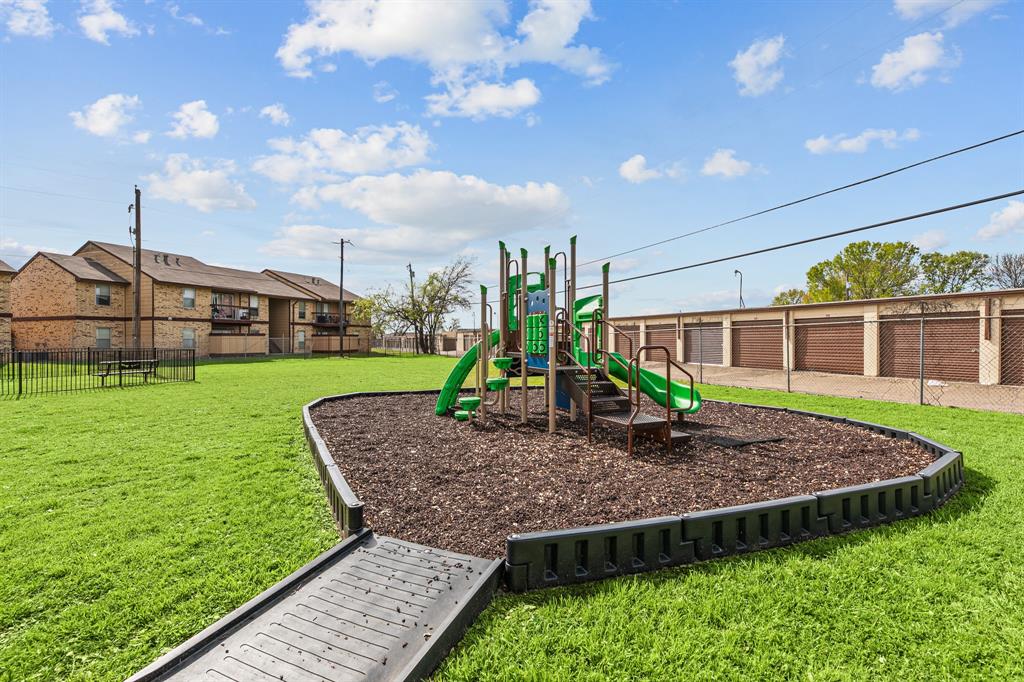 Community playground at The Ashton on 287. Community view, not the specific exterior or interior of this unit. Community playground at The Ashton on 287. Community view, not the specific exterior or interior of this unit.