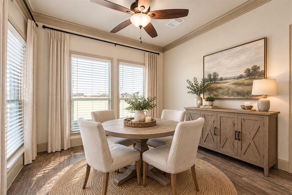 2921 W Alamosa Drive, Terrell, TX 75160